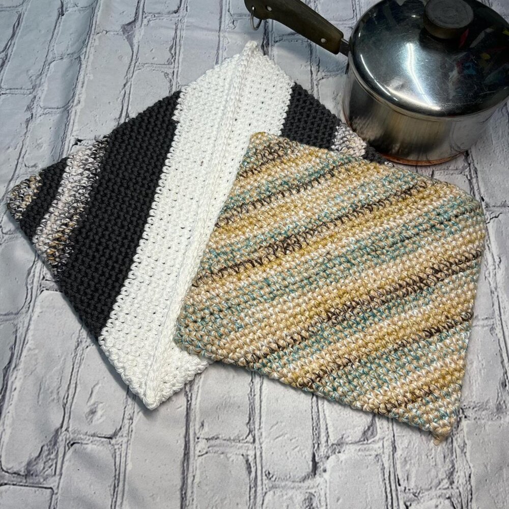Handmade 2‑Pack Cotton Hot Plate/Pot Holder Set — Gray/White + Tan/Teal